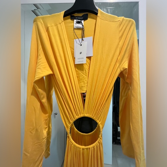 BRAND NEW Sid Neigum stunning yellow cut-out dress. Size XS - Picture 5 of 8